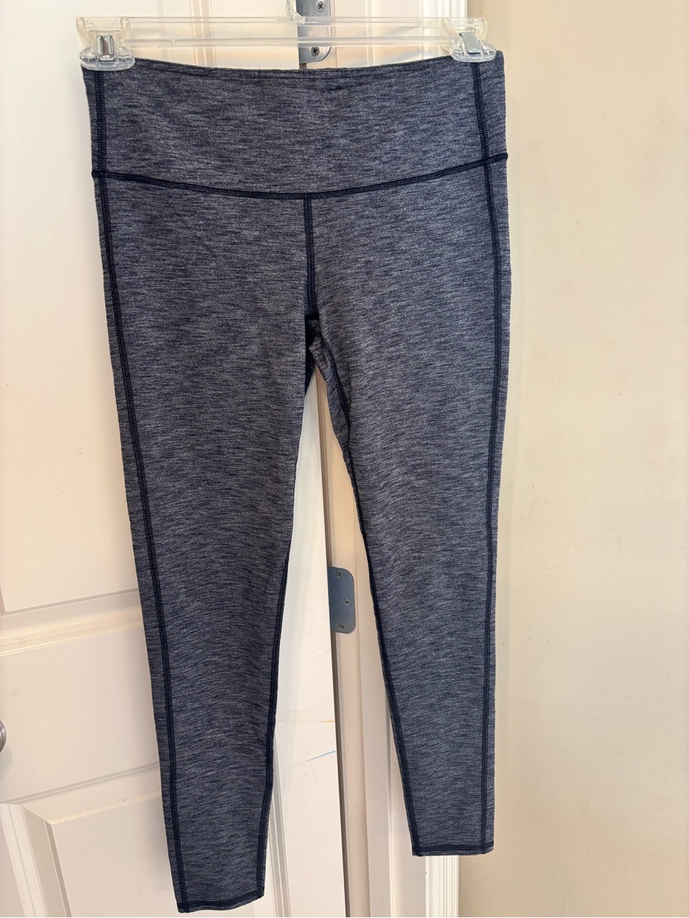 Athleta Girls Heathered Charcoal Gray Performance Leggings